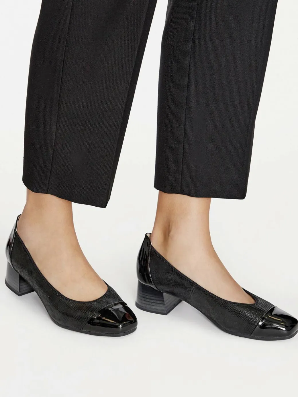 Décolleté 9-22306-43 Nero