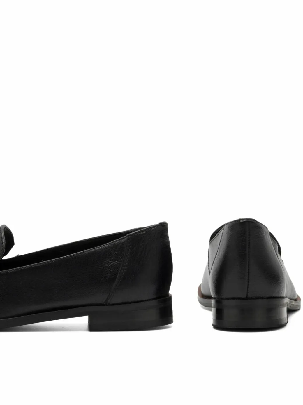 Loafers WI23-3309-01 Nero