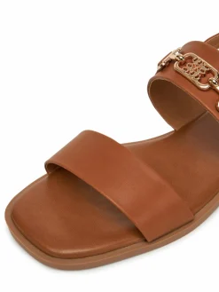 Sandali 678322-CCC Marrone