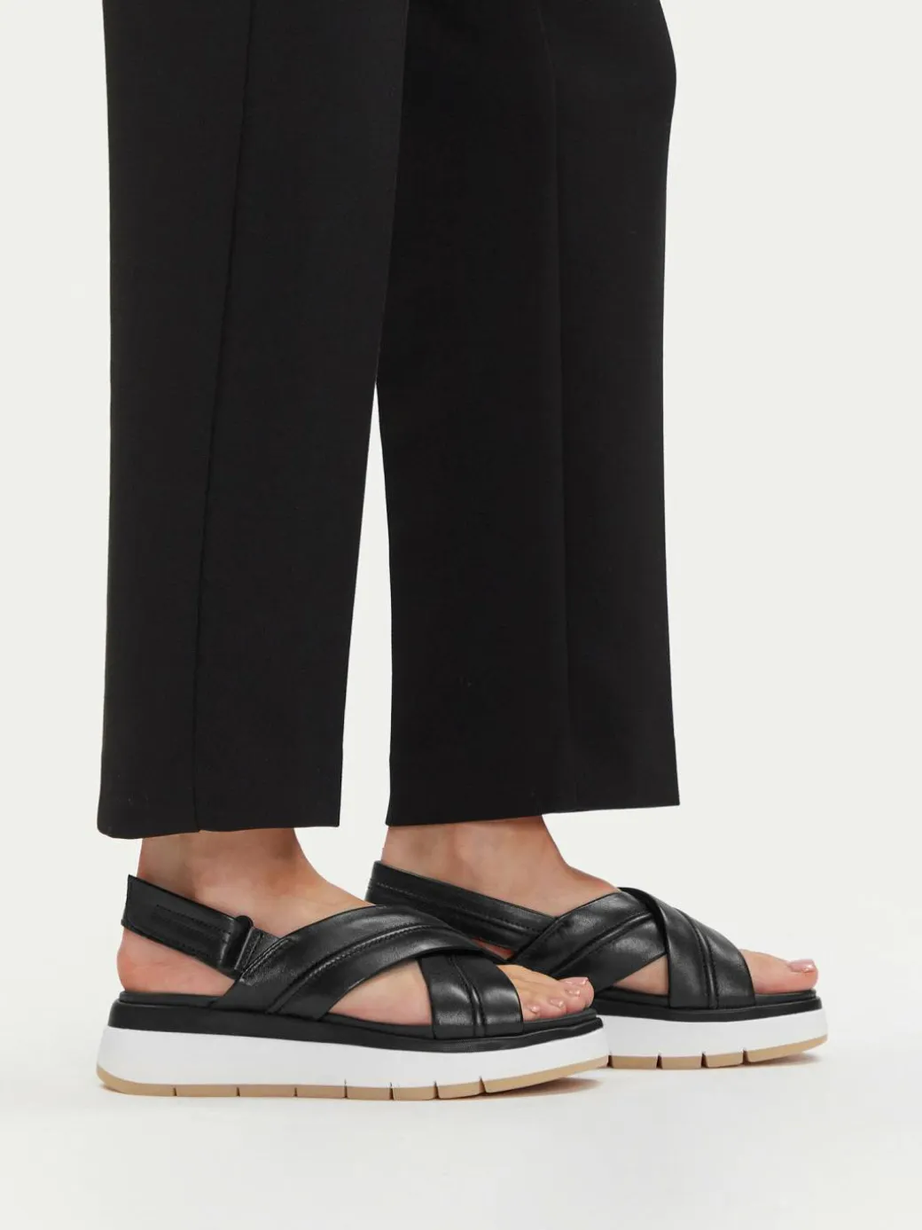 Sandali Tuscan Cross 26182233 Nero