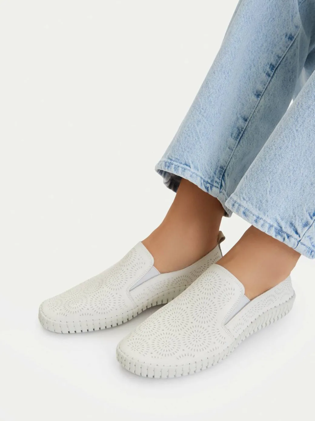 Scarpe basse CEO-3Y9398-11 Bianco