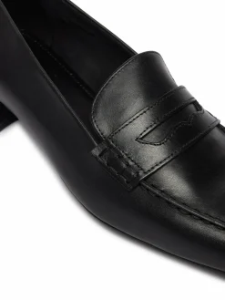 Scarpe basse Debbi 6118-001-20 Nero