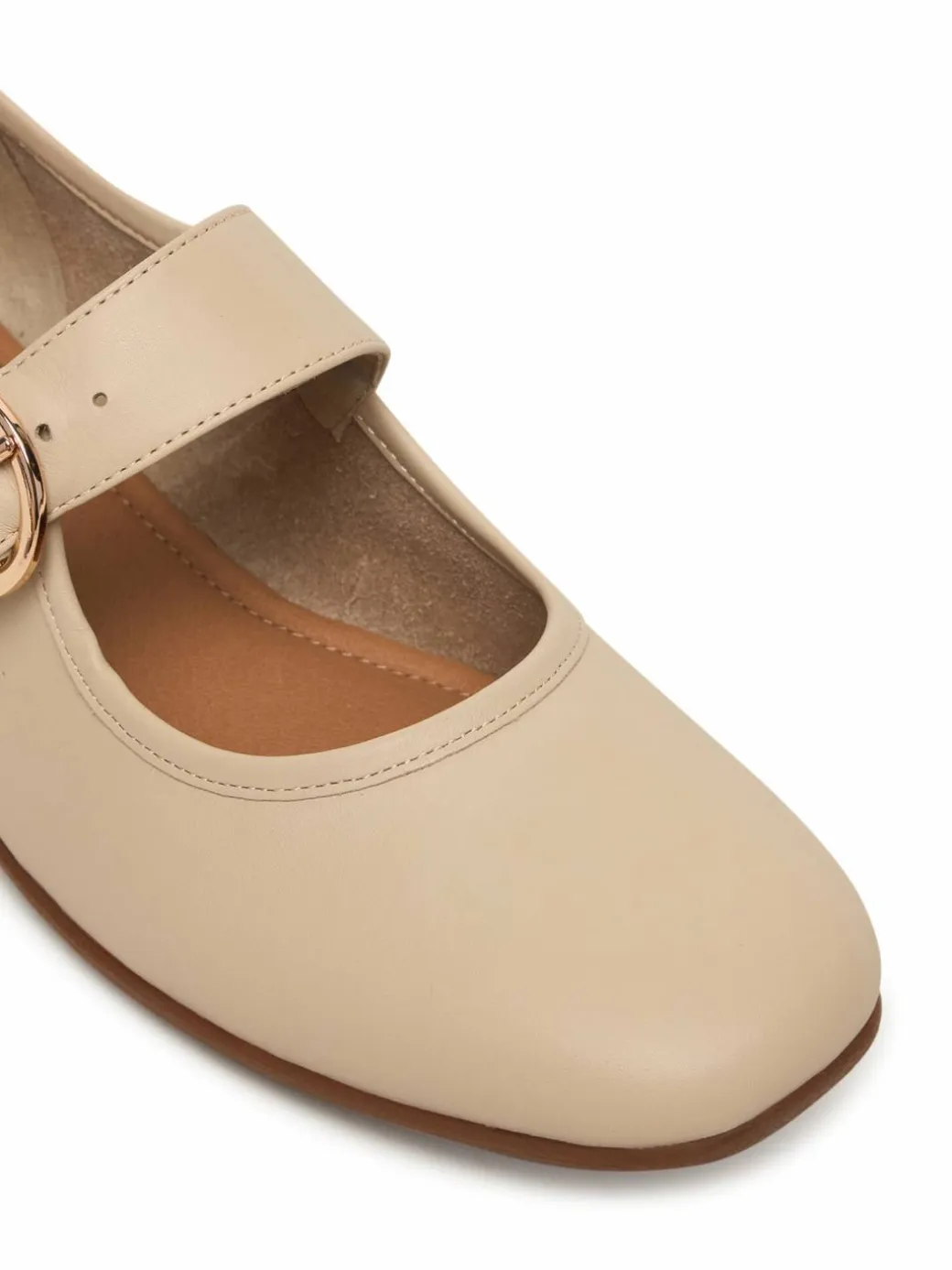 Scarpe basse Fenja 18 74818 Beige