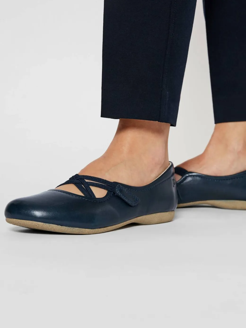 Scarpe basse Fiona 39 87239 971 530 Blu scuro