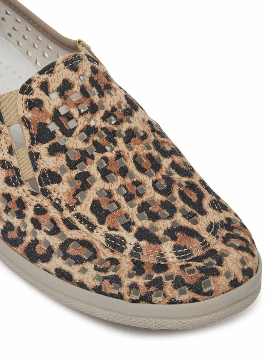Scarpe basse 940446 Marrone