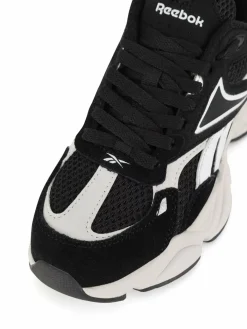 Sneakers C-Charge AR30246WBNW Nero
