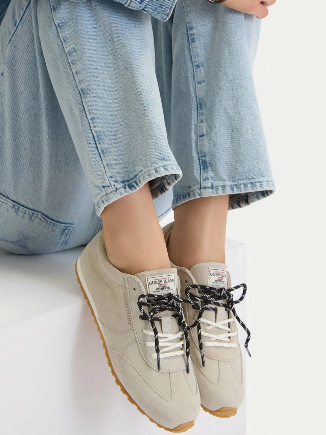 Sneakers EO-CS5262 Grigio